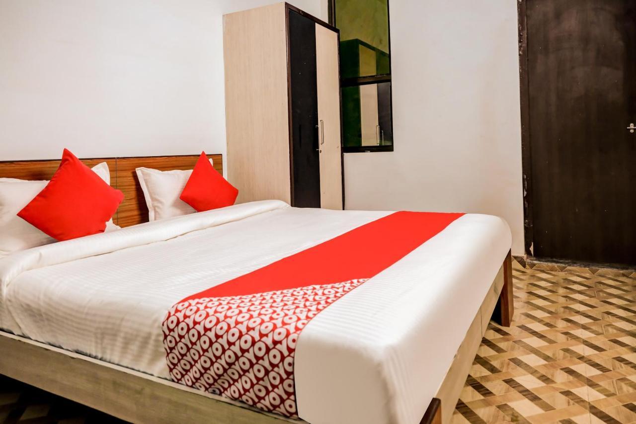 Oyo 67335 Hotel Madhuban Аджмер Екстериор снимка