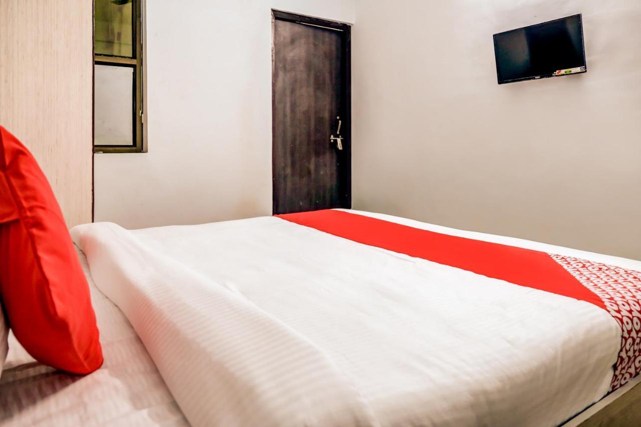 Oyo 67335 Hotel Madhuban Аджмер Екстериор снимка