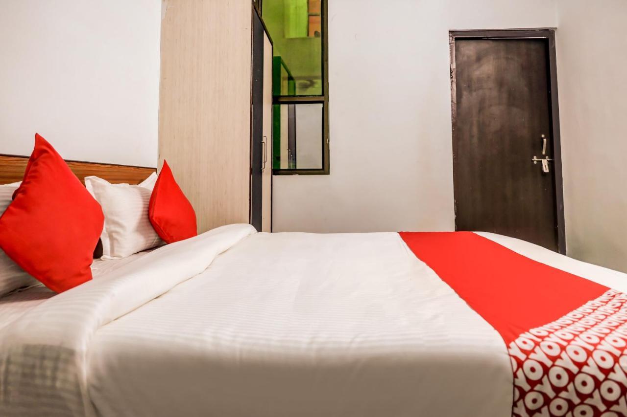 Oyo 67335 Hotel Madhuban Аджмер Екстериор снимка